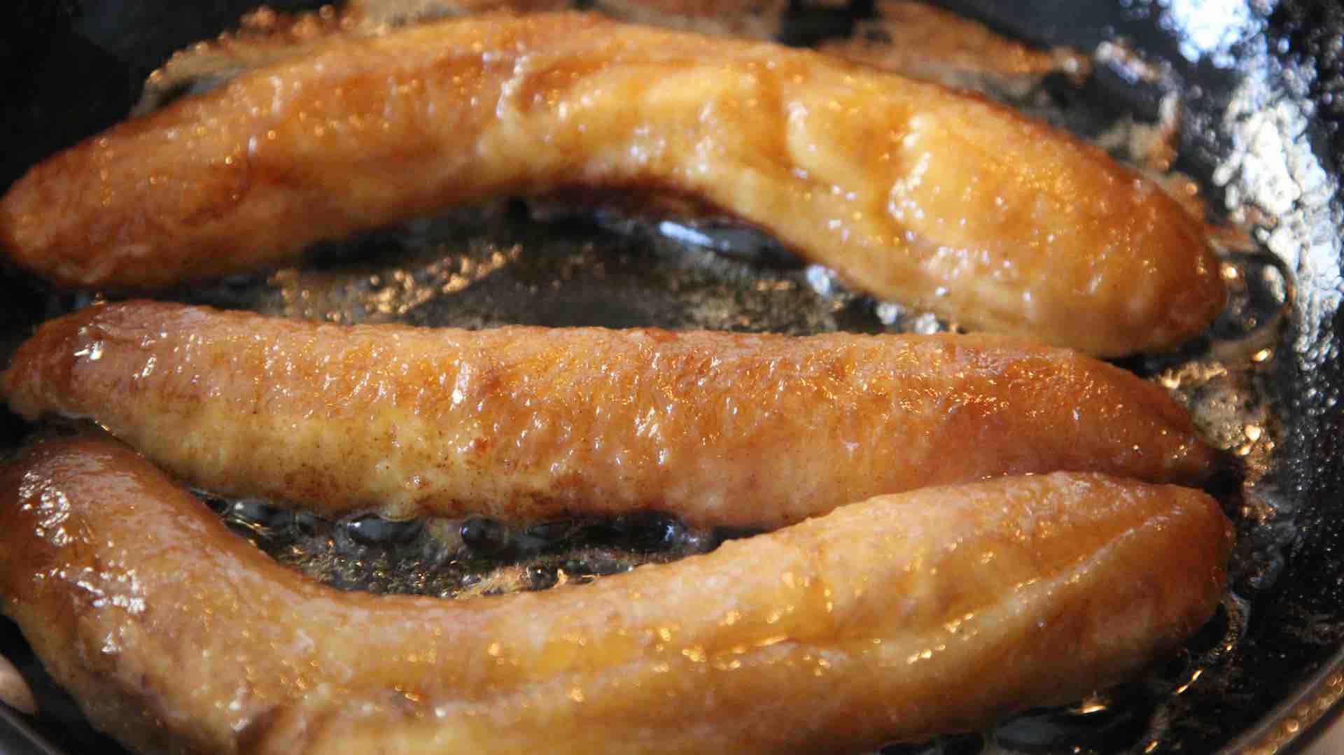 babana fried in butter 