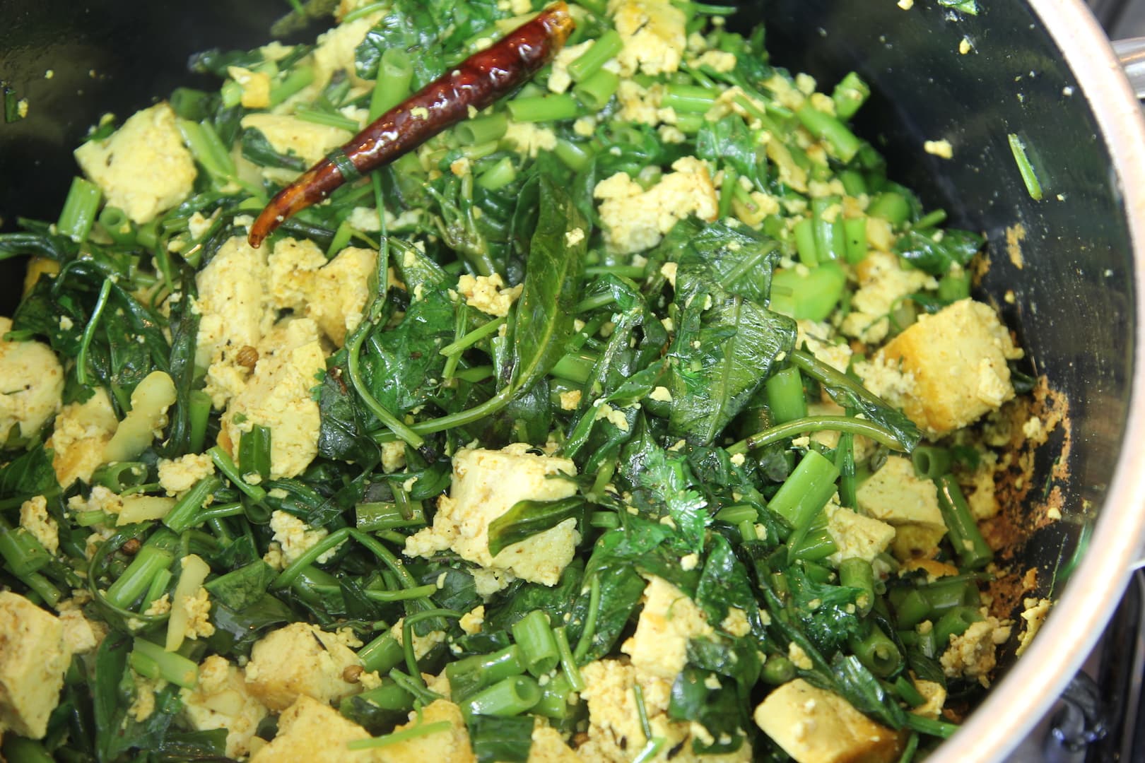 Tofu saute with spices 7
